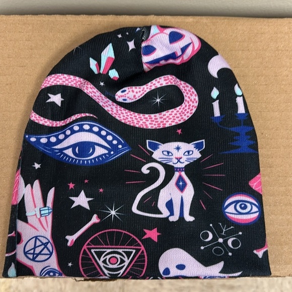 Bad witch energy Beenie nwt - Picture 2 of 2